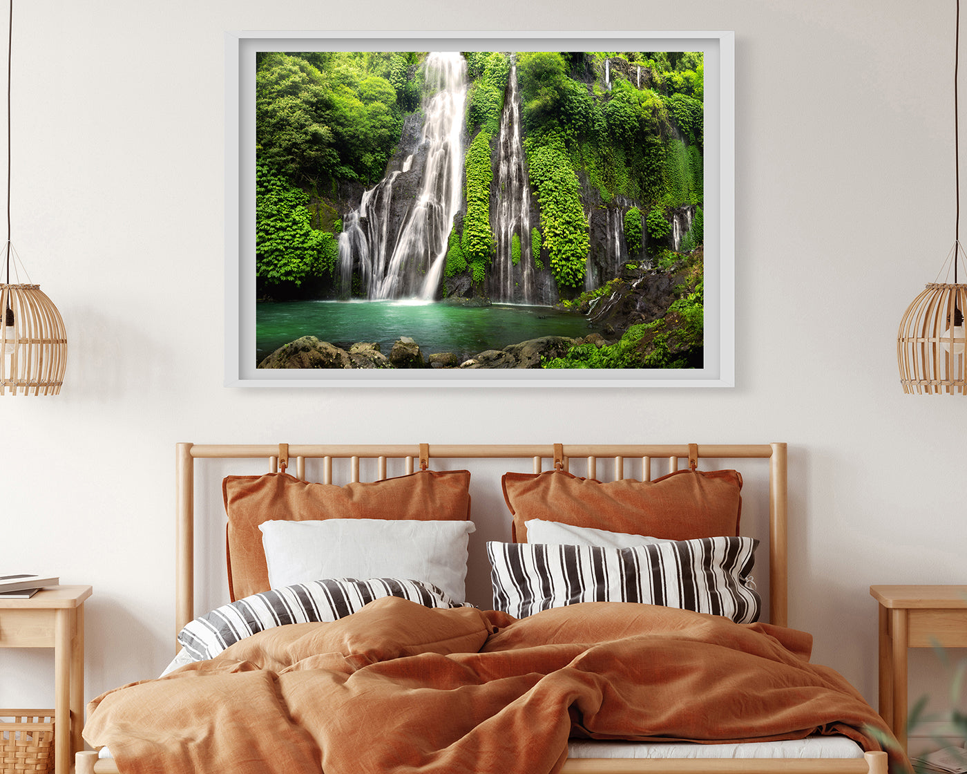 Wasserfall im Regenwald