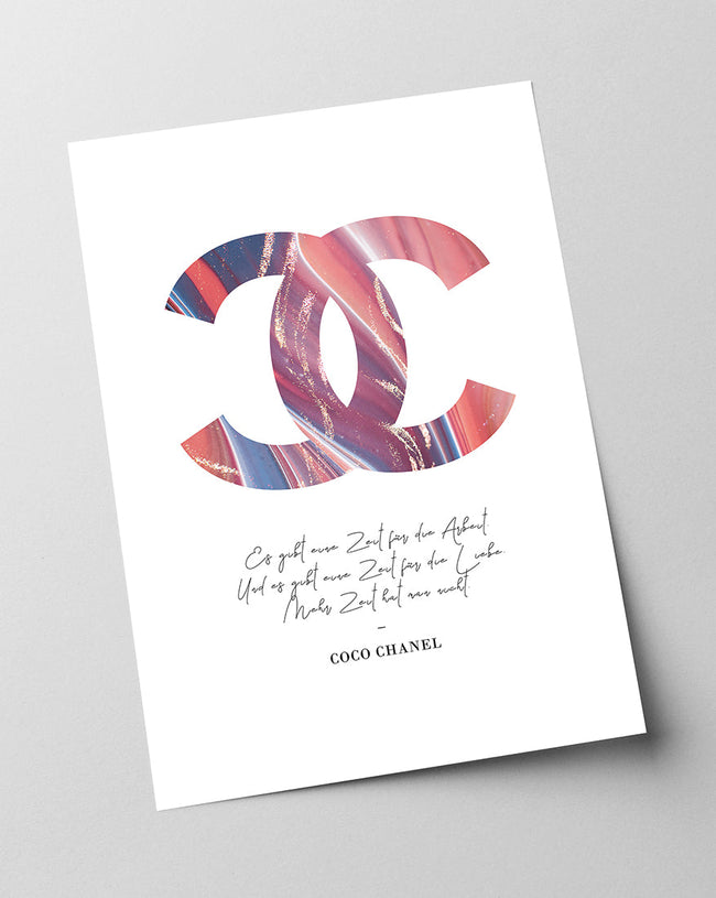 Zitat von Coco Chanel - Mode-Ikone - Muster in Pastellfarben Main Image