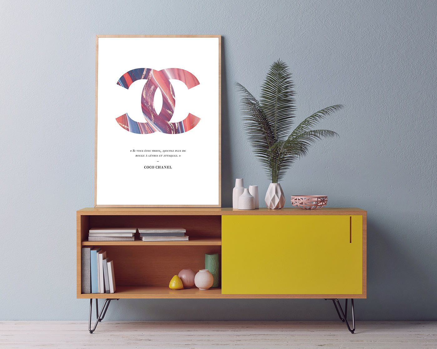 Zitat von Coco Chanel - Mode-Ikone - Muster in Pastellfarben