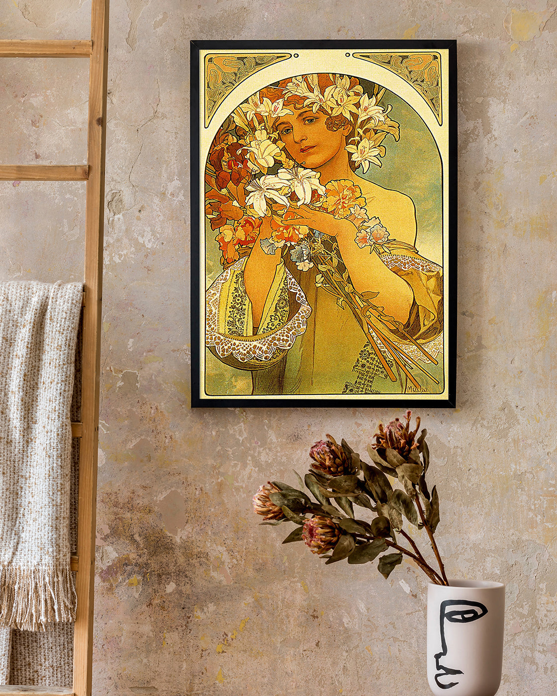 Alfons Mucha - Frau mit Blumen auf Kopf