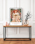 Alfons Mucha - Museum-Poster Sitzende Frau - Paris