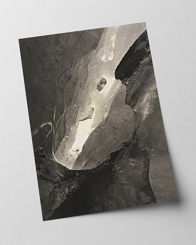 László Moholy Nagy - Schwarz-Weiß Fotografie - Felsen Main Image