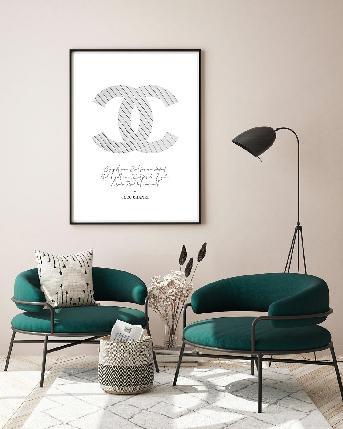 Zitat von Coco Chanel - Mode-Ikone - Weiß mit Nadelstreifen