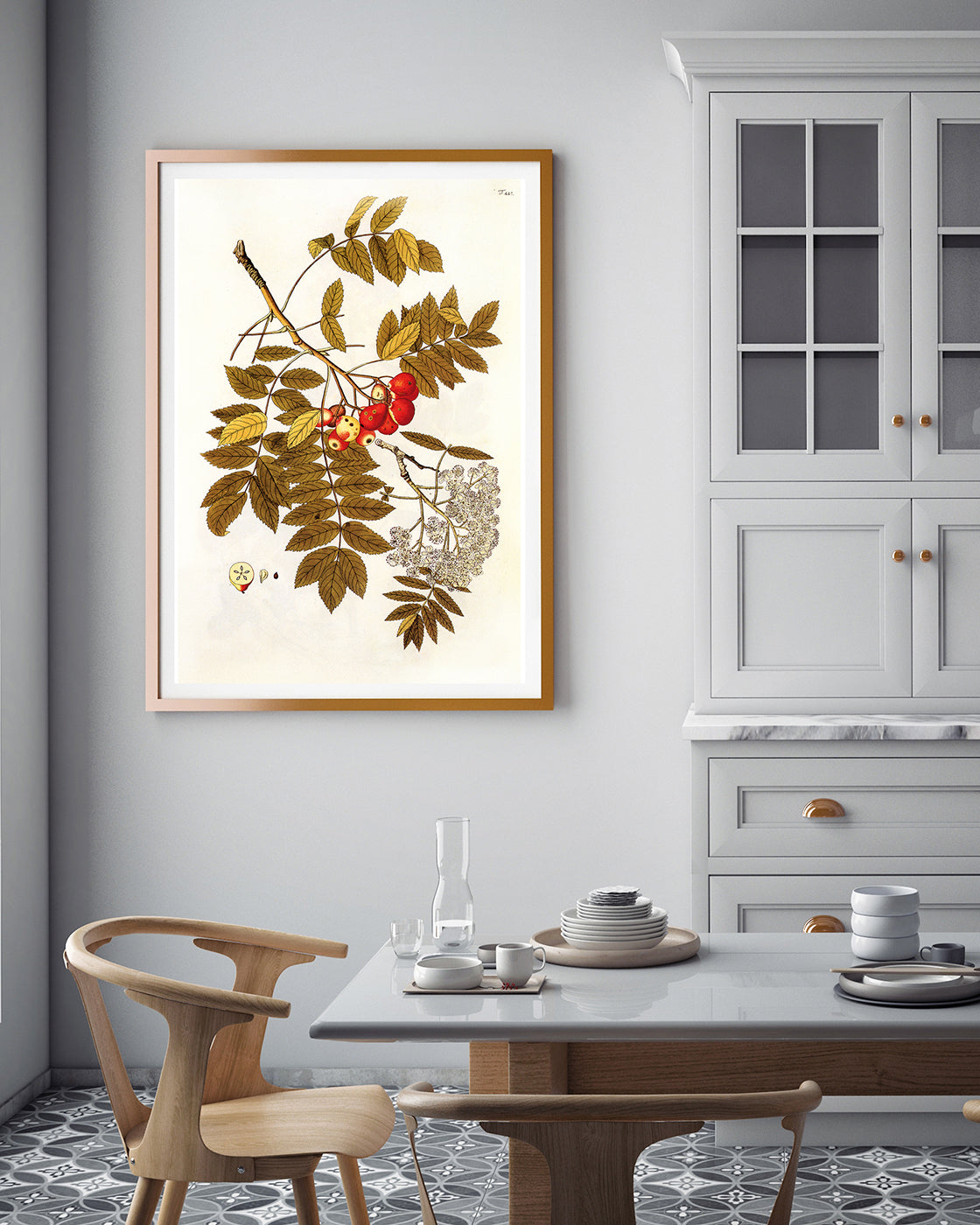 Beeren und Blüten am Zweig