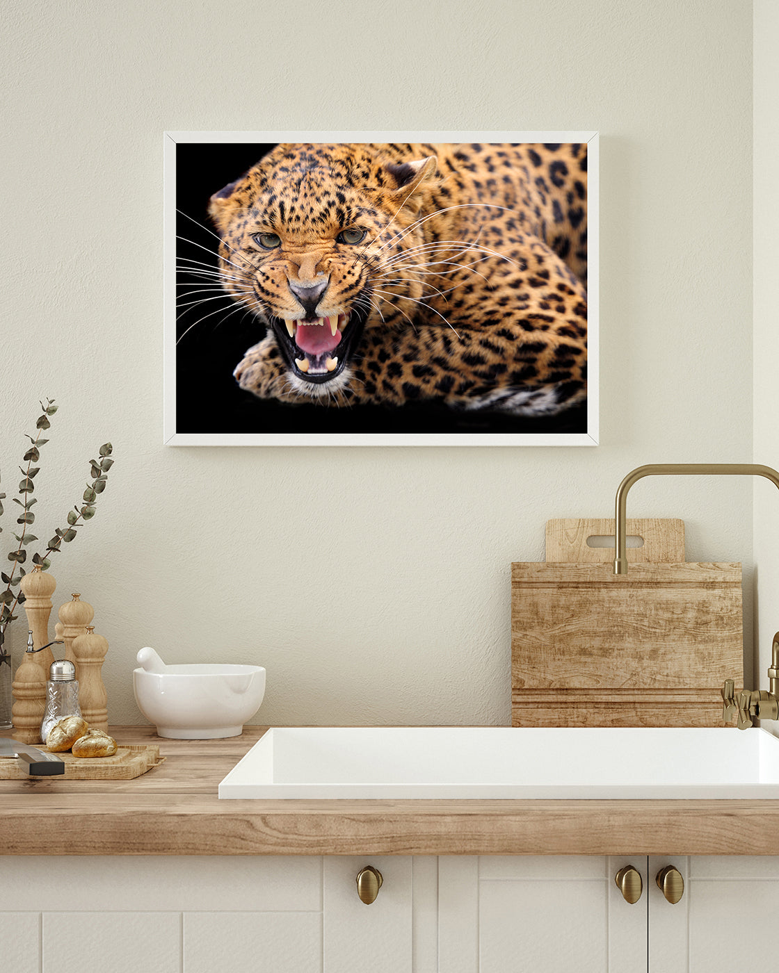 Fauchender Leopard