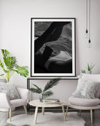 Frau am Strand - Schwarz-Weiß