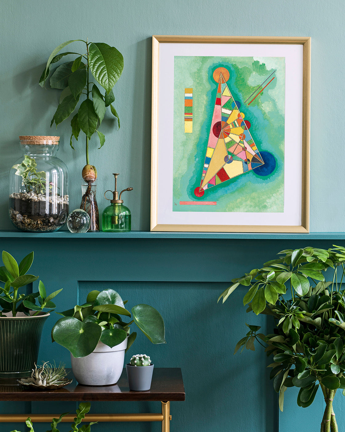 Wassily Kandinsky - Bunt im Dreieck (1927)