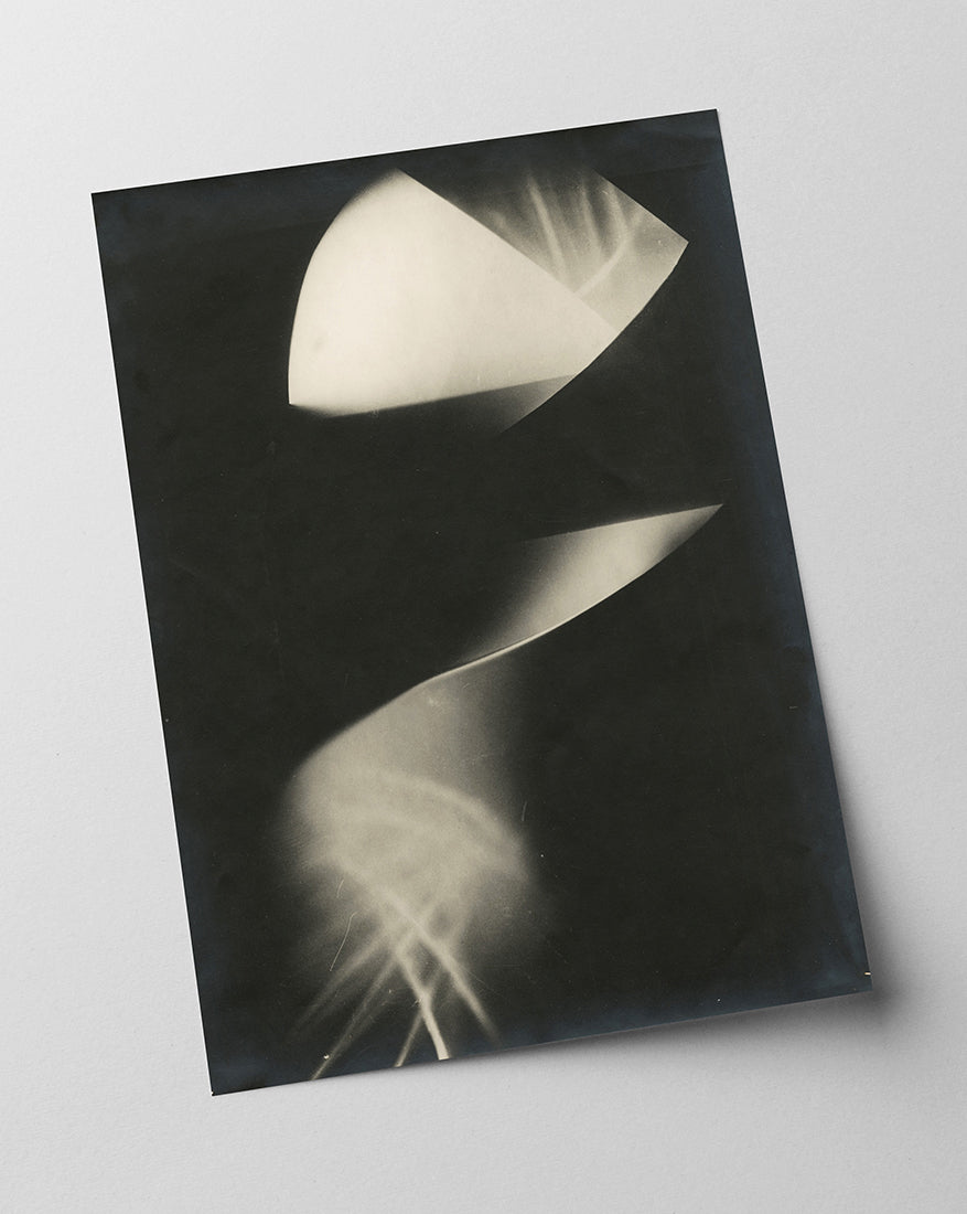 László Moholy Nagy - Schwarz-Weiß Fotografie - Formen