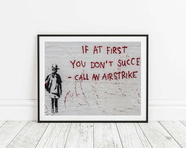 Banksy - Call an Airstrike Junge mit Gasmaske Graffiti Street Art Main Image