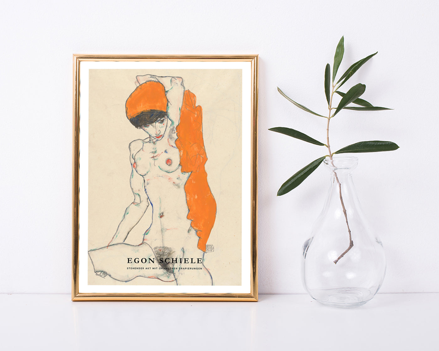 Egon Schiele - Museum-Poster II Stehender Akt mit orangenen Drapierungen