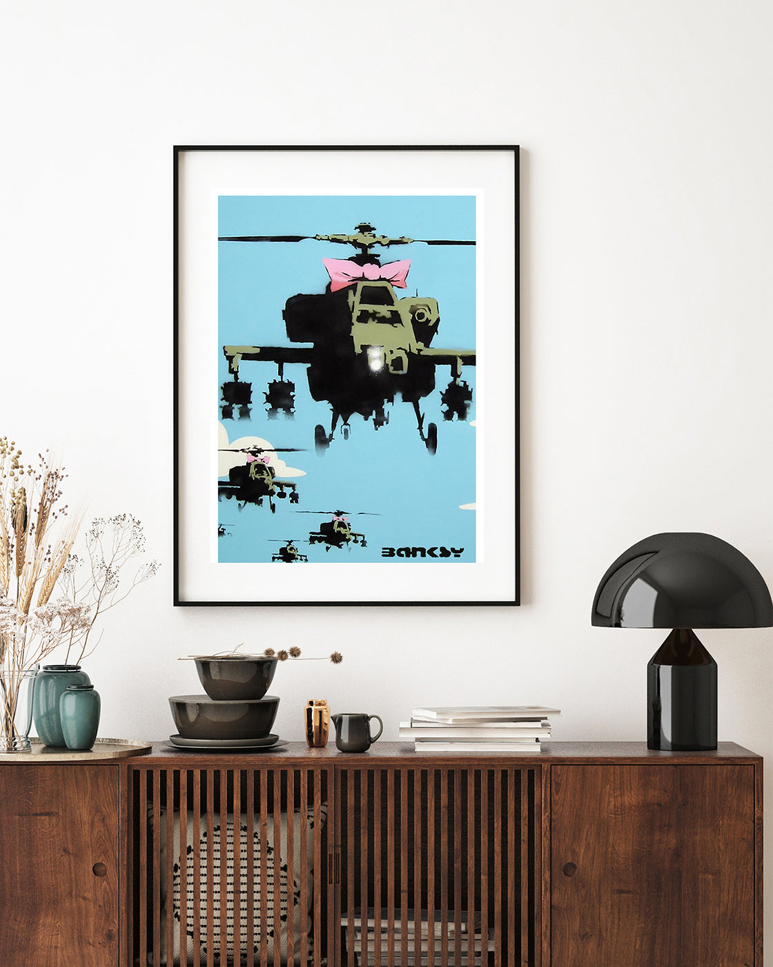 Banksy - Museum-Poster Kampfhubschrauber mit rosa Schleife