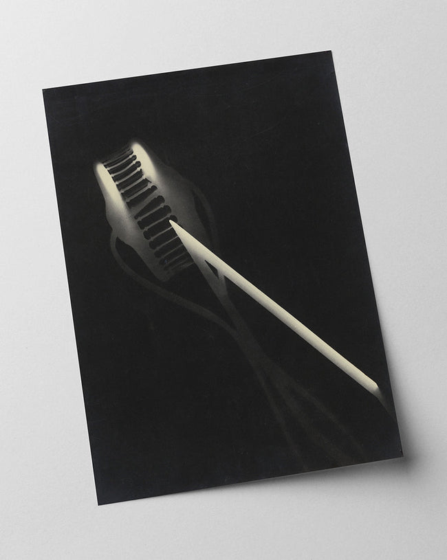 László Moholy Nagy - Abstrakte Formen in schwarz-weiß Main Image