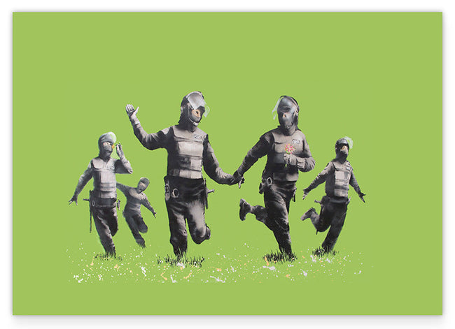 Banksy - Police officers in field Polizei-Offiziere auf grüner Wiese Street Art Hover Image